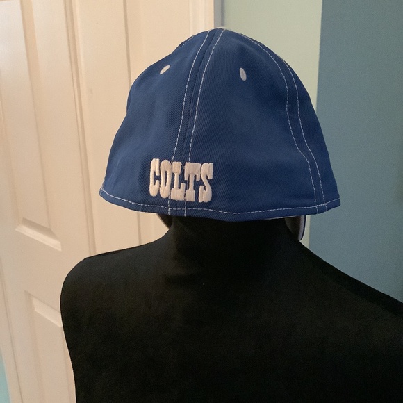 Indianapolis Colts hat - Picture 3 of 3